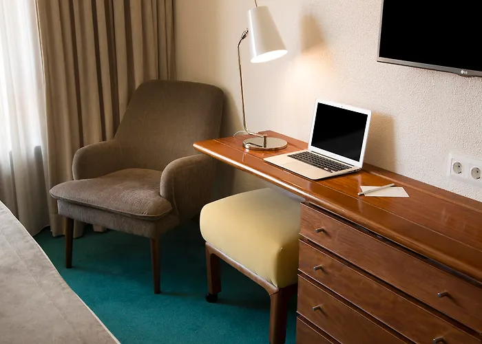 Dom Goncalo & Hotel Fátima